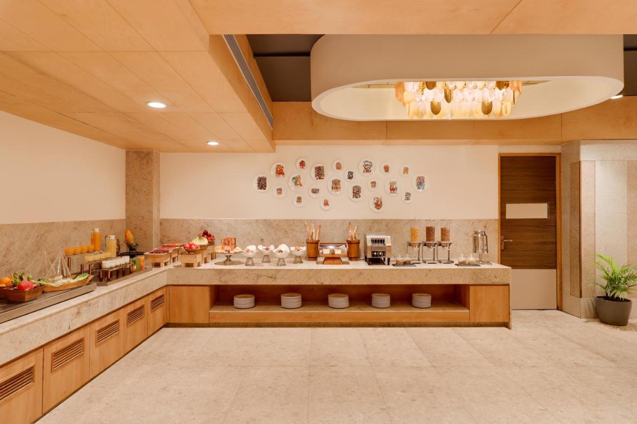 Lemon Tree Hotel โบปาล ภายนอก รูปภาพ